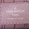 Sac à main Louis Vuitton Mazarine en cuir monogram taupe - Detail D4 thumbnail