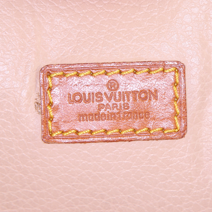 Bolso Cabás Louis Vuitton Louis Vuitton Sac Plat en lona Monogram revestida marrón y cuero natural - Detail D3