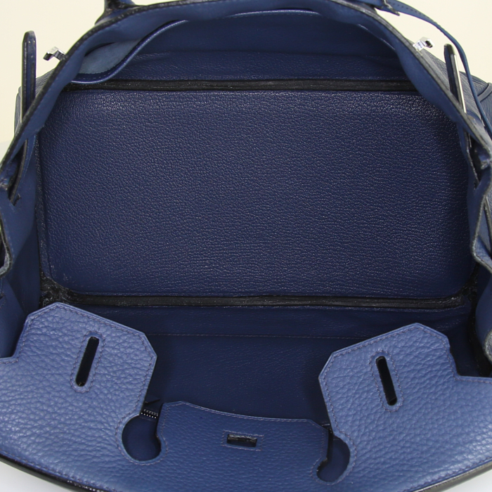 Bolso de mano Hermes Birkin 30 cm en cuero togo azul marino - Detail D2