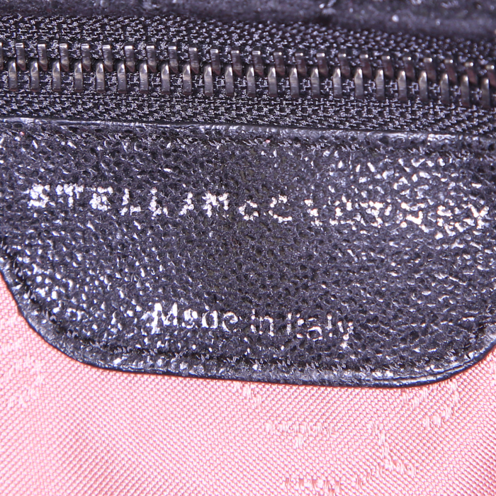 Bolso de mano Stella McCartney Falabella en lona acolchada negra - Detail D3
