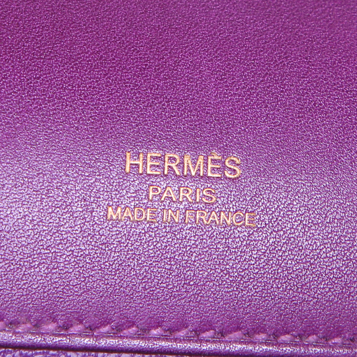 Pochette Hermès Kelly Cut in pelle Swift viola Anemone - Detail D3