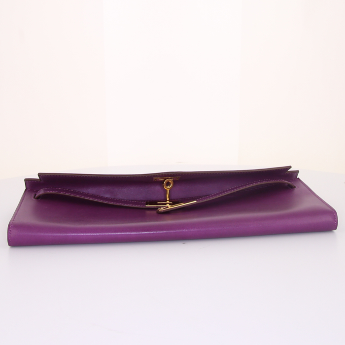 Hermès Kelly Cut pouch in purple Anemone Swift leather - Detail D4