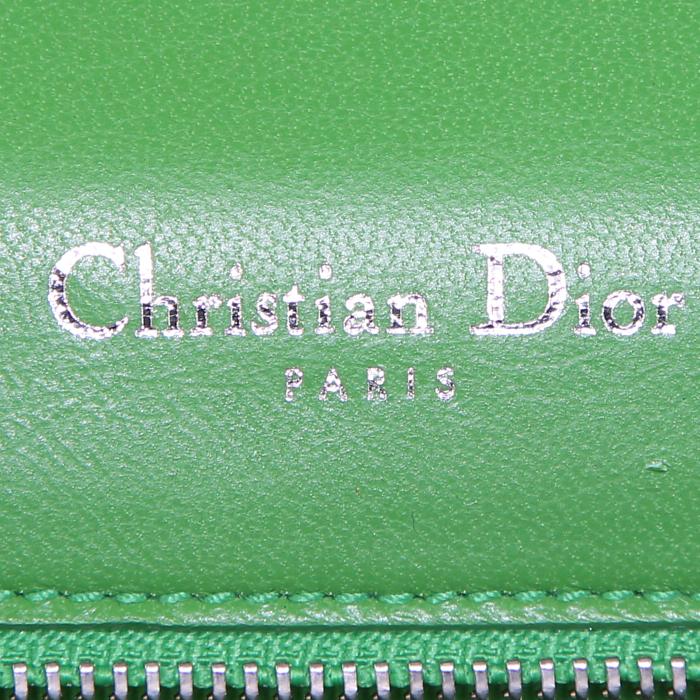Bolso bandolera Dior Diorama en cuero verde - Detail D4