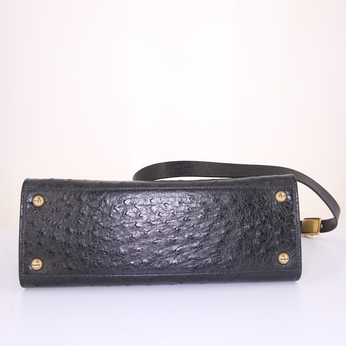 Dior Dioraddict shoulder bag in black ostrich leather - Detail D5