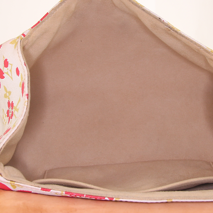 Bolso de mano Louis Vuitton Cherry Blossom Retro en lona Monogram revestida blanca y roja y cuero natural - Detail D2