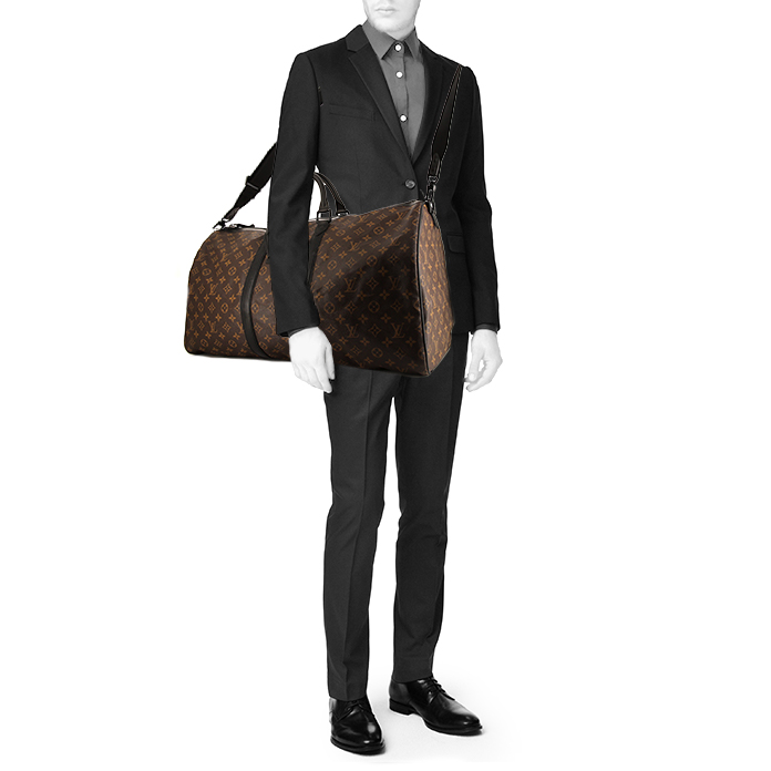 Louis Vuitton Keepall 55 cm Waterproof travel bag in brown monogram canvas and black leather - Detail D2