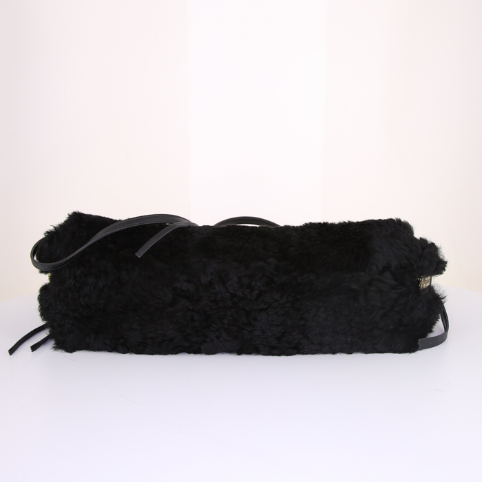 Sac cabas Balenciaga Papier A4 en mouton retourné noir et cuir noir - Detail D5