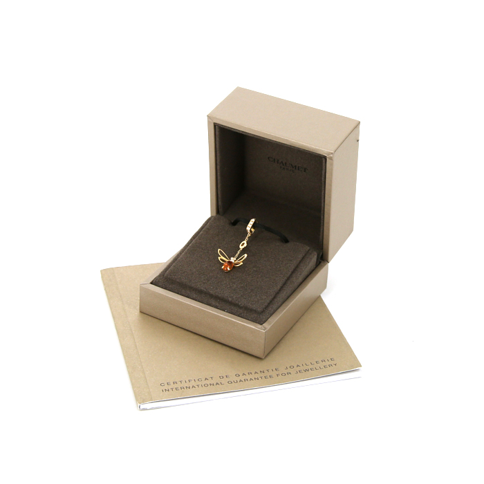 Chaumet Attrape Moi Si Tu M'Aimes pendant in yellow gold, diamonds and sapphire and in citrine - Detail D2