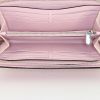 Dior Diorissimo wallet in raspberry pink leather - Detail D2 thumbnail
