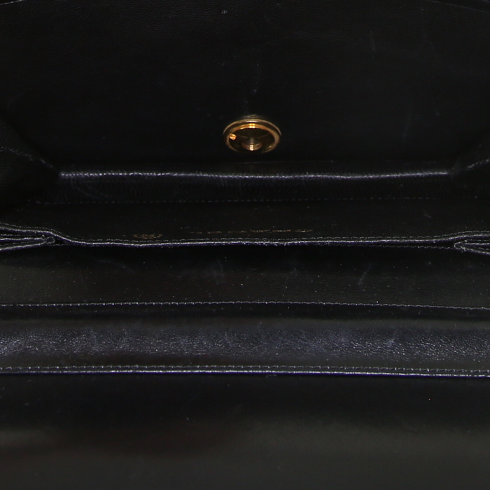 Chanel Mademoiselle shoulder bag in black crocodile - Detail D2