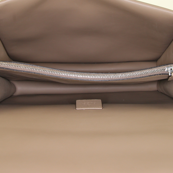 Sac à main Gucci Dionysus en daim beige - Detail D3