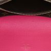 Billetera Louis Vuitton Emilie en lona Monogram marrón y cuero rosa - Detail D2 thumbnail