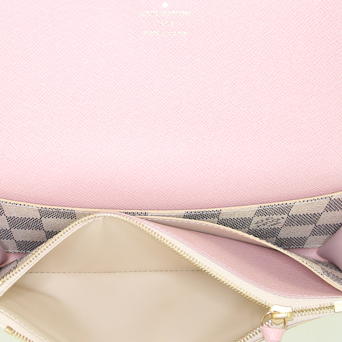 Louis Vuitton Emilie wallet in azur monogram canvas - Detail D2