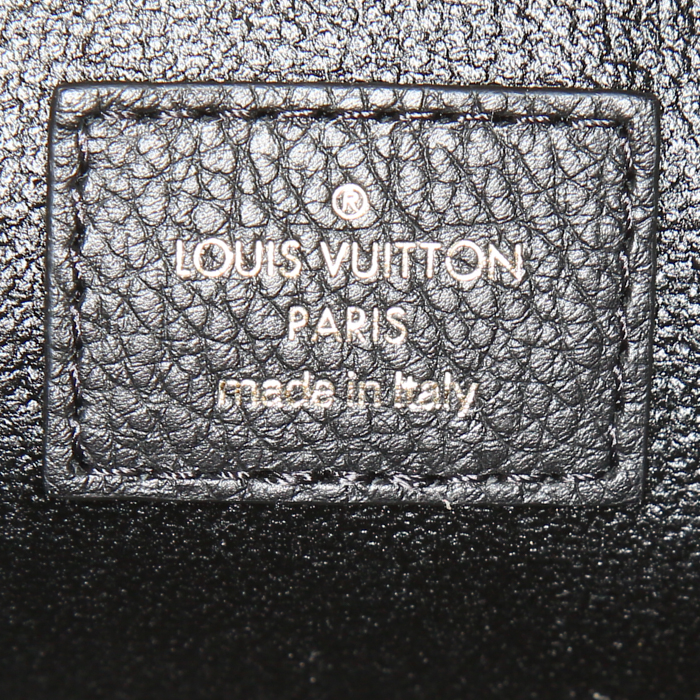Pochette Louis Vuitton Pallas en toile monogram marron et cuir noir - Detail D3