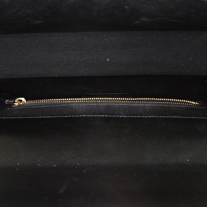 Saint Laurent College handbag in black chevron quilted leather - Detail D3