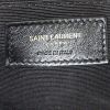Bolso de mano Saint Laurent College en cuero acolchado con motivos de espigas negro - Detail D4 thumbnail