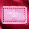 Bolso de mano Louis Vuitton Boulogne mini en lona Monogram Idylle roja - Detail D3 thumbnail