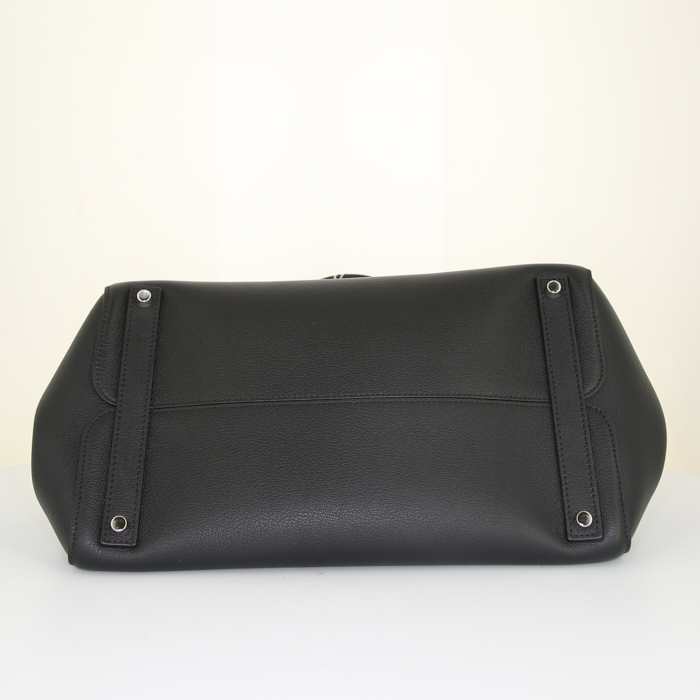 Dior Open Bar shopping bag in black grained leather - Detail D5