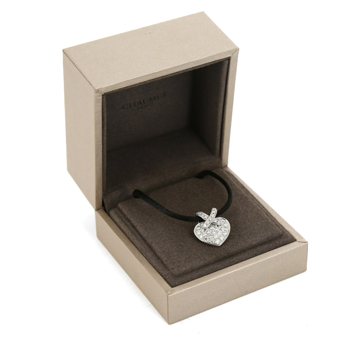 Ciondolo Chaumet Lien modello medio in oro bianco e diamanti - Detail D2