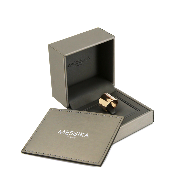 Messika ring in pink gold and diamonds - Detail D2