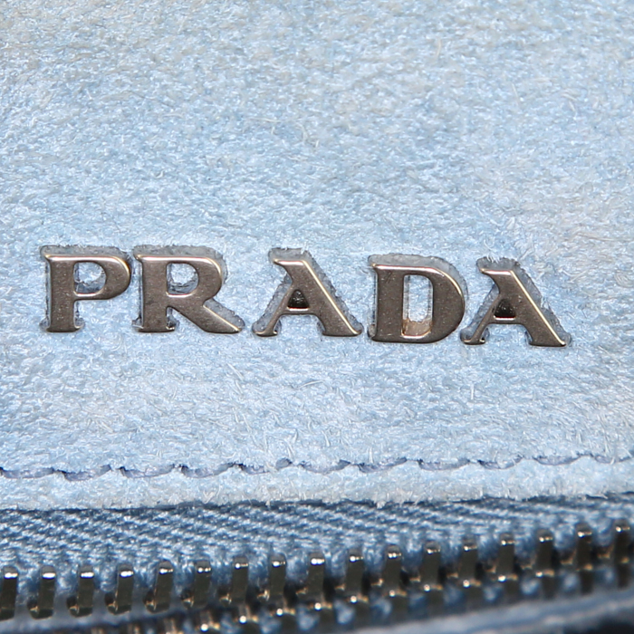 Sac bandoulière Prada Etiquette en cuir gris - Detail D4