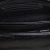 Bolso bandolera Saint Laurent Toy Loulou en cuero acolchado con motivos de espigas negro - Detail D3 thumbnail