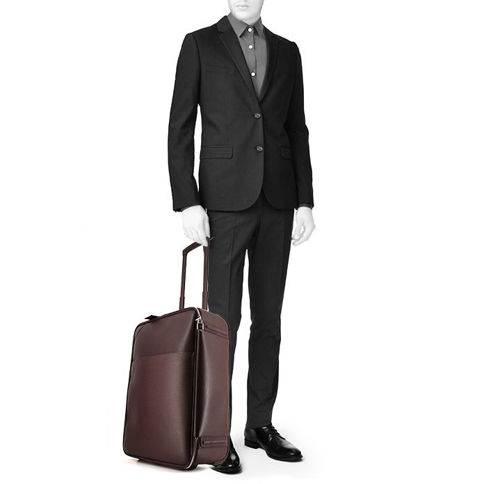 Valise souple Louis Vuitton Pegase 55 cm en cuir épi prune - Detail D1