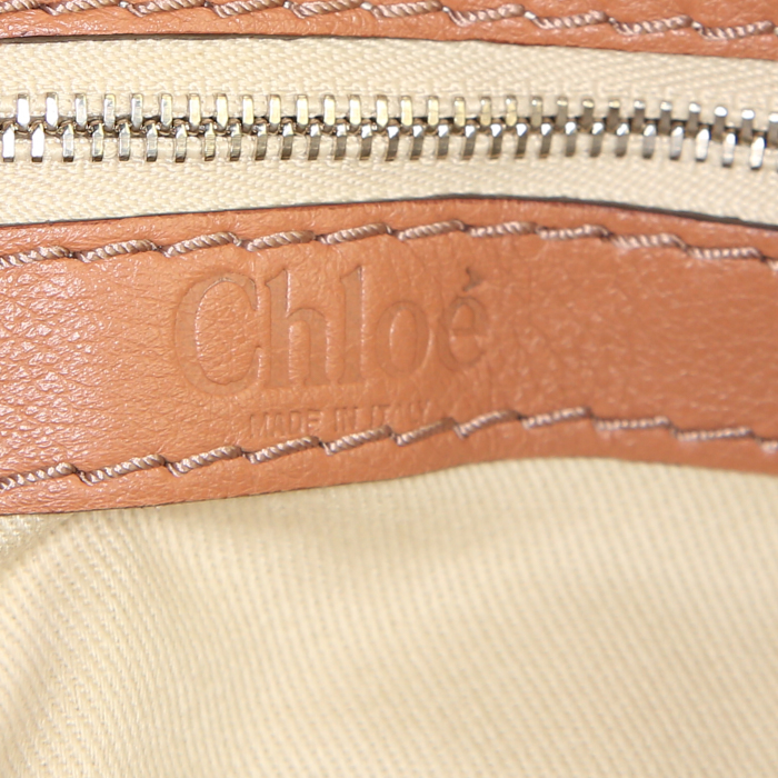 Sac à main Chloé Paddington petit modèle en cuir grainé marron - Detail D3