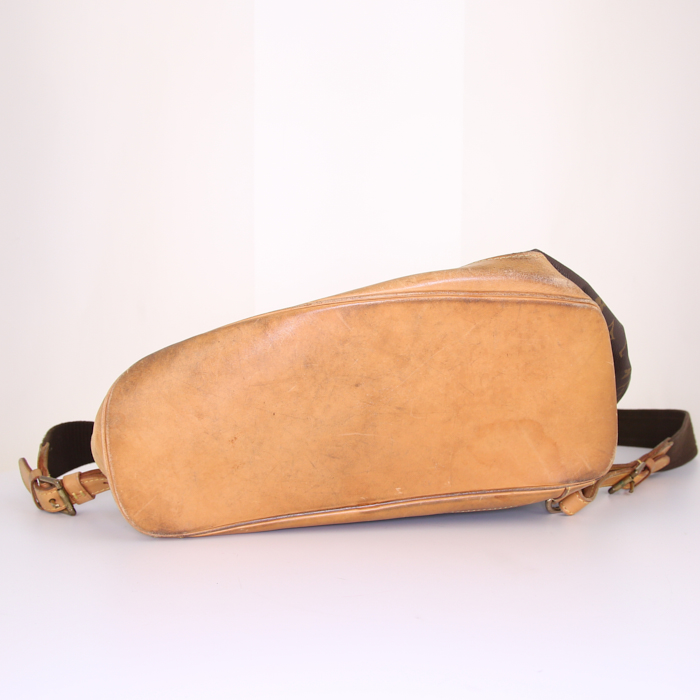 Louis Vuitton Montsouris large model backpack in brown monogram canvas and natural leather - Detail D4