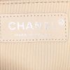 Bolso bandolera Chanel 2.55 en ante gris - Detail D4 thumbnail