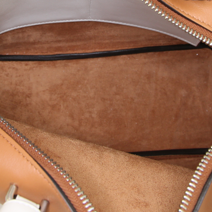 Bolso de mano Celine en cuero color camel y cuero blanco - Detail D3