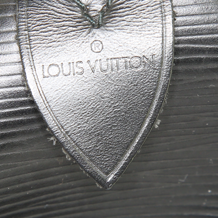 Sac de voyage Louis Vuitton Keepall 45 en cuir épi noir - Detail D3