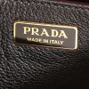 Borsa a tracolla Prada Cahier in pelle bicolore rossa e nera - Detail D3 thumbnail