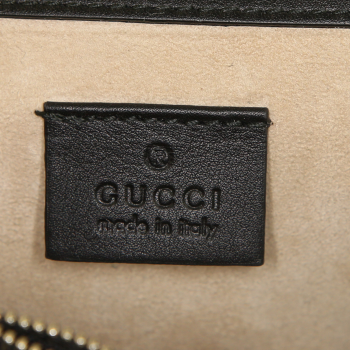 Bolso para llevar al hombro o en la mano Gucci Dionysus en lona Monogram revestida beige y piel de pitón blanca - Detail D4