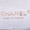 Borsa a tracolla Chanel Timeless in pelle iridescente verde con motivo a spina di pesce - Detail D4 thumbnail