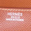 Bolso bandolera Hermès Amelie en cuero epsom color oro - Detail D3 thumbnail