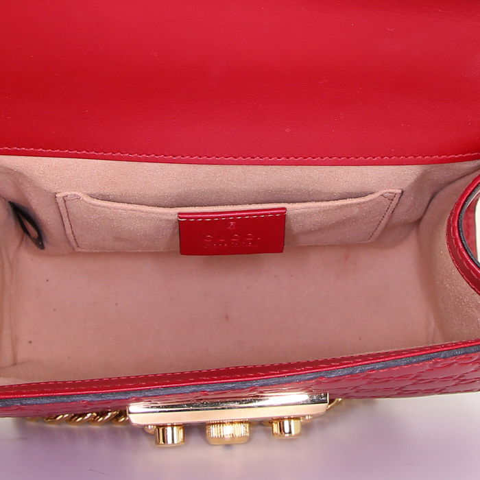 Gucci Padlock small model shoulder bag in red monogram leather - Detail D3