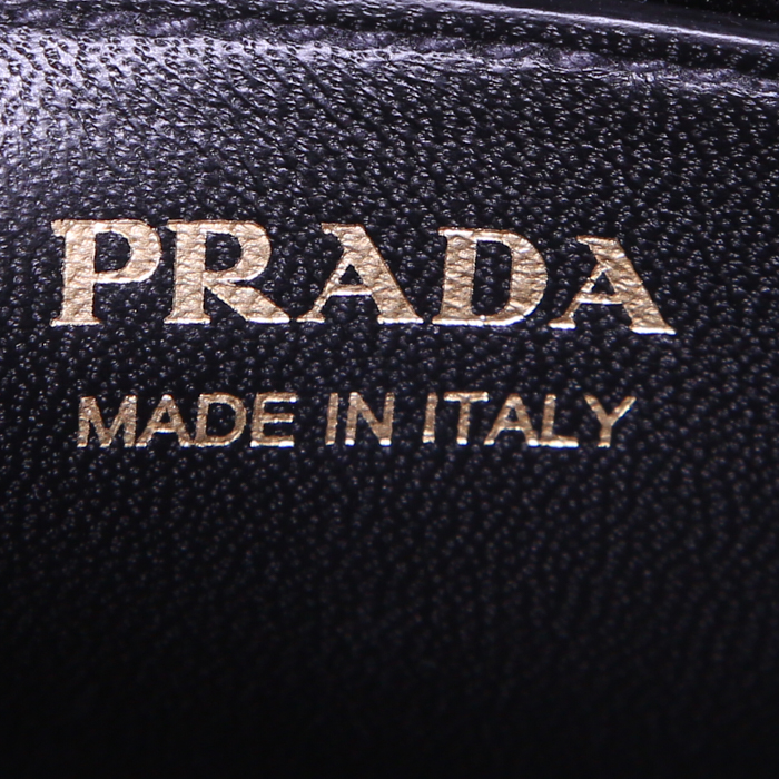 Sac bandoulière Prada Esplanade en cuir saffiano noir - Detail D3