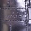 Louis Vuitton petit Noé large model shopping bag in black epi leather - Detail D3 thumbnail