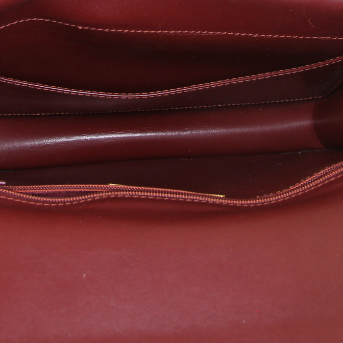Bolso bandolera Cartier Vintage en cuero color burdeos - Detail D2