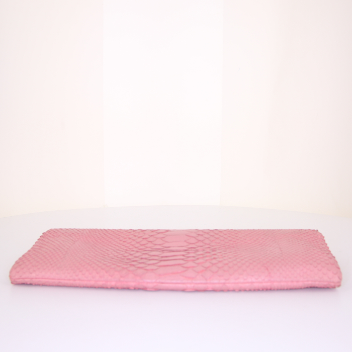 Bolsito de mano Chanel Editions Limitées en piel de pitón rosa - Detail D4