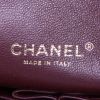 Chanel Timeless Maxi Jumbo shoulder bag in black quilted leather - Detail D4 thumbnail