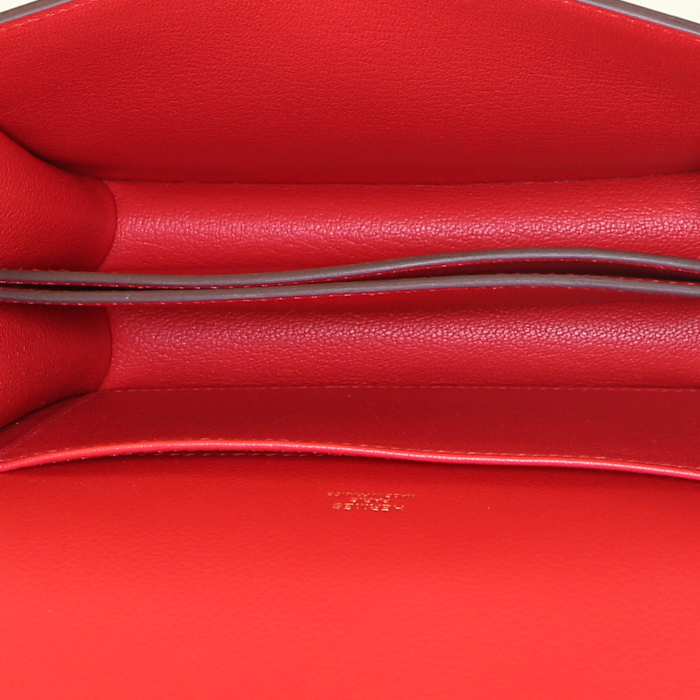 Hermès Roulis shoulder bag in red Swift leather - Detail D2