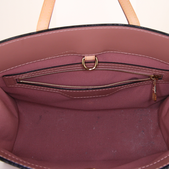 Borsa Louis Vuitton Catalina modello piccolo in pelle verniciata monogram rosa e pelle naturale - Detail D2