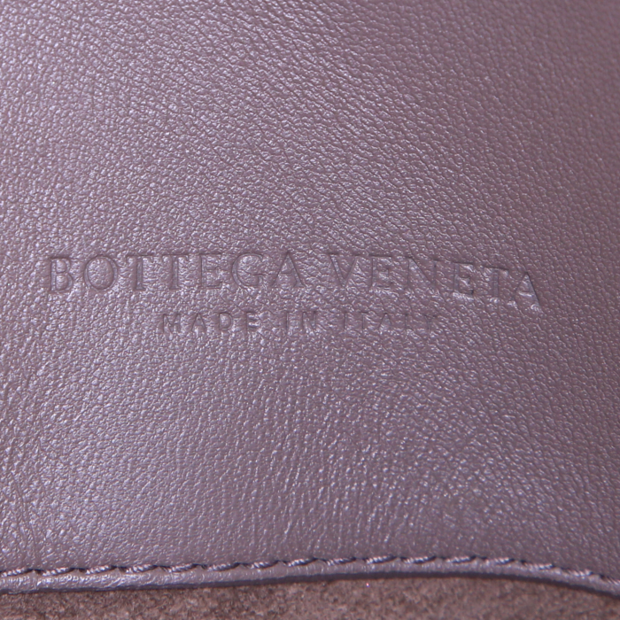 Bottega Veneta Fourre-tout shopping bag in grey intrecciato leather - Detail D3