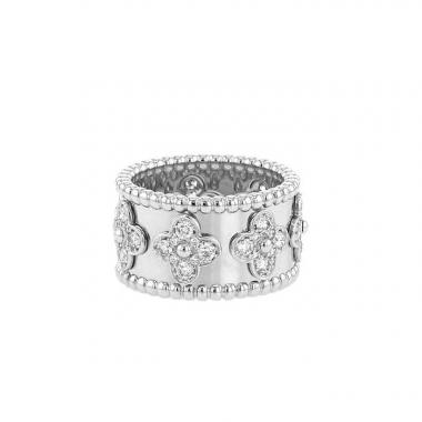 Bague Van Cleef & Arpels Perlée Trèfle grand modèle en or blanc et diamants