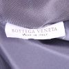 Sac cabas Bottega Veneta Intrecciolusion en toile imprimée noire et cuir noir - Detail D3 thumbnail