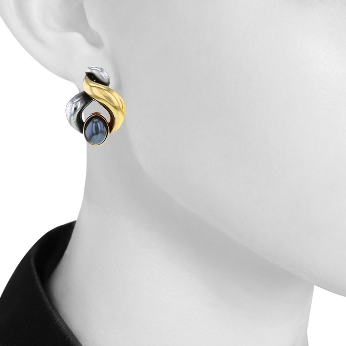 Rene Boivin 1980's earrings in yellow gold, silver and haematite - Detail D1