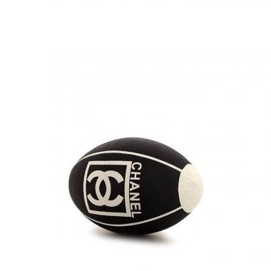 Ballon Chanel Editions Limitées Rugby en plastique noir et blanc