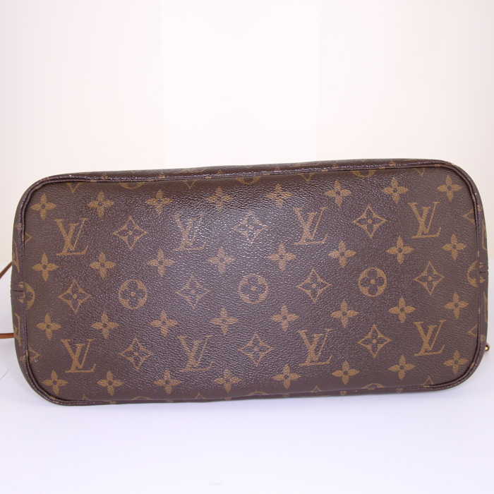 Sac cabas Louis Vuitton Neverfull moyen modèle en toile monogram marron et cuir naturel - Detail D4